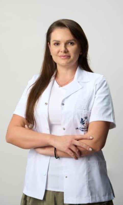 Carmen Davițoiu-Leșu